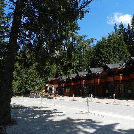 Apartmany Jasna 迪马诺卡多林纳 外观 照片