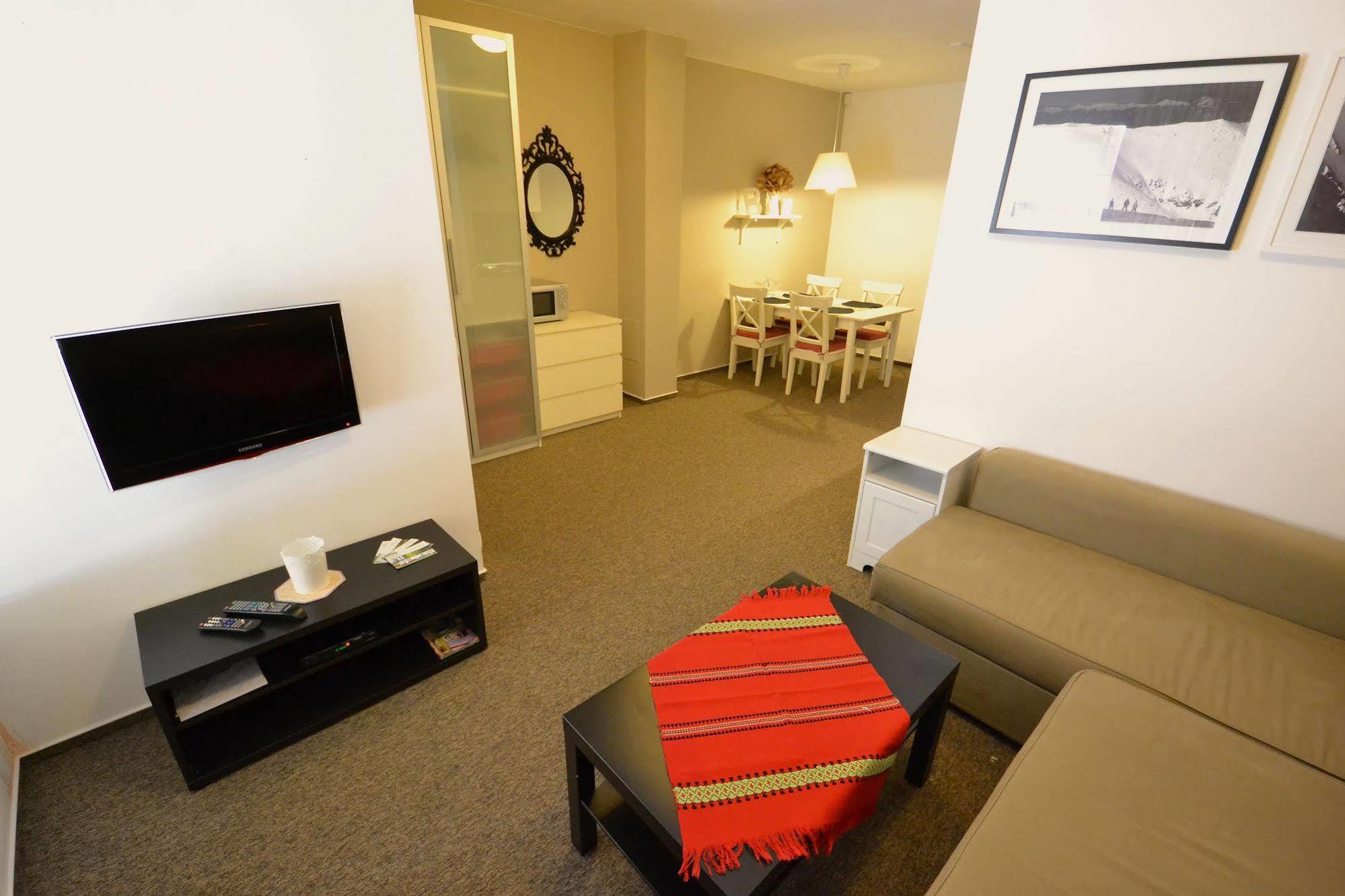 Apartmany Jasna 迪马诺卡多林纳 外观 照片