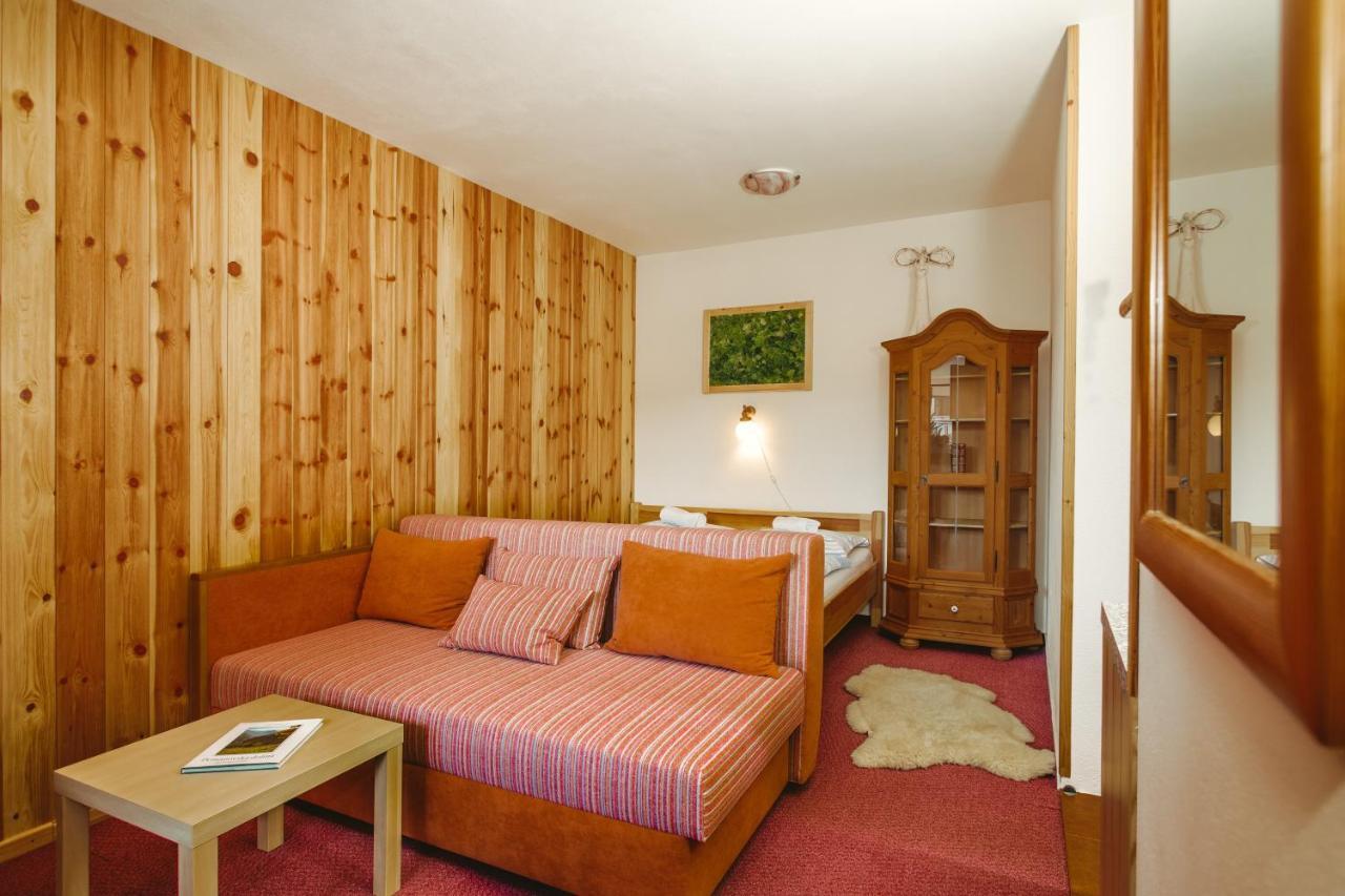 Apartmany Jasna 迪马诺卡多林纳 外观 照片